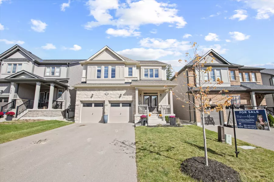 133 Mcfarlane CRES, Centre Wellington, ON N2M 0G5