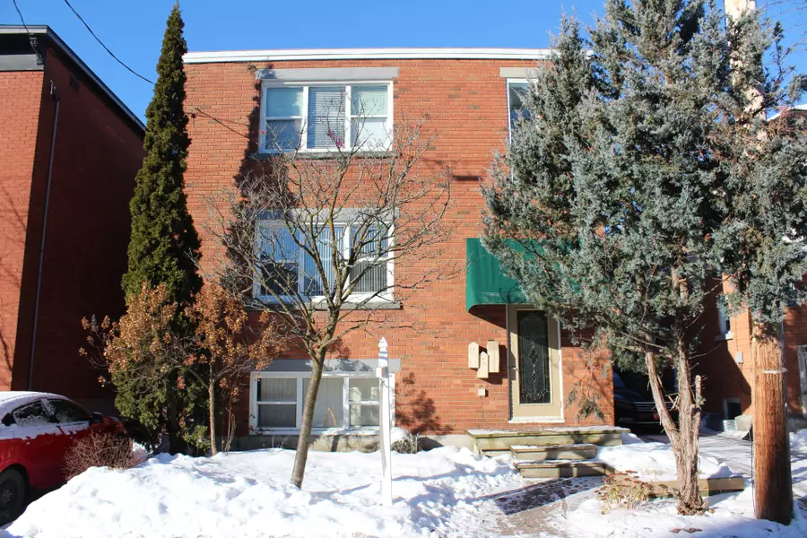 55 IVY CRES, New Edinburgh - Lindenlea, ON K1M 1Y1