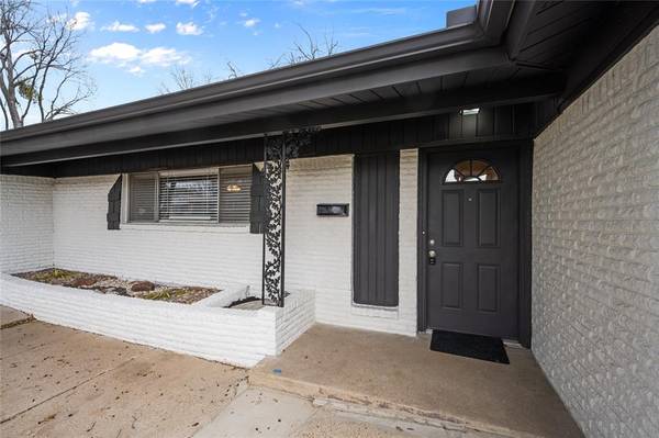 5413 Odessa Avenue, Fort Worth, TX 76133