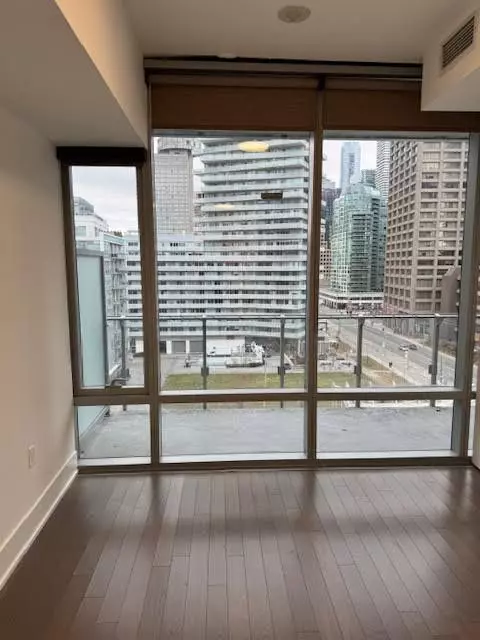 39 QUEENS QUAY E N/A #936, Toronto C08, ON M5E 0A5