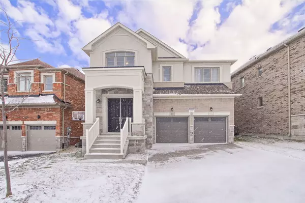 29 Pear Blossom WAY, East Gwillimbury, ON L9N 0T3