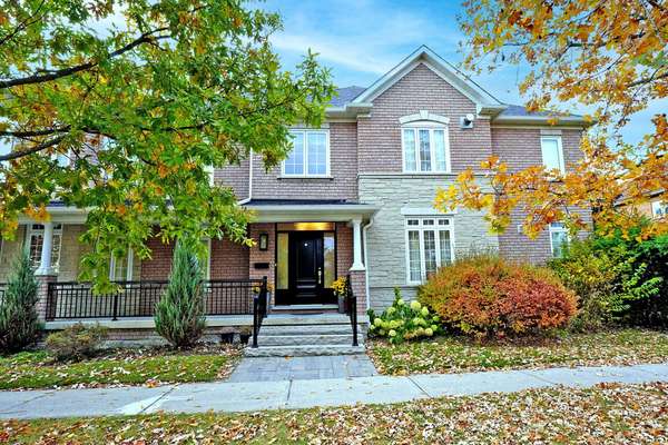 1 Silverflower AVE, Markham, ON L3S 4B7