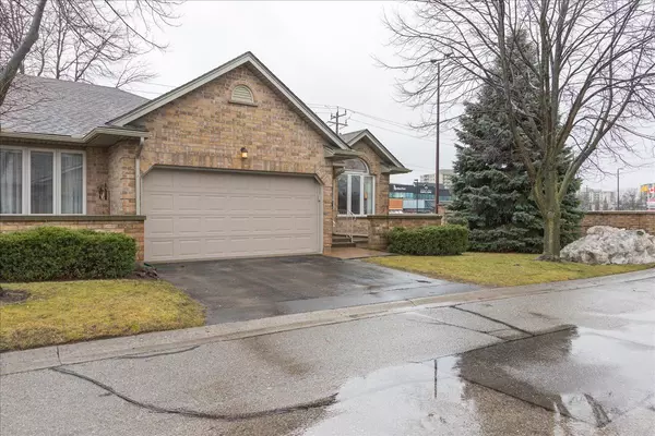 London, ON N6H 5P1,1241 Beaverbrook AVE #89