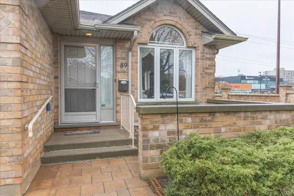 London, ON N6H 5P1,1241 Beaverbrook AVE #89