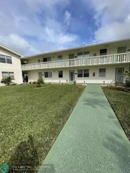 148 Farnham G  #148, Deerfield Beach, FL 33442