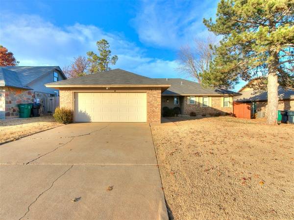 1121 NW 176th Street, Edmond, OK 73012