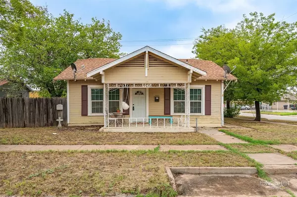 Abilene, TX 79602,1049 Poplar Street