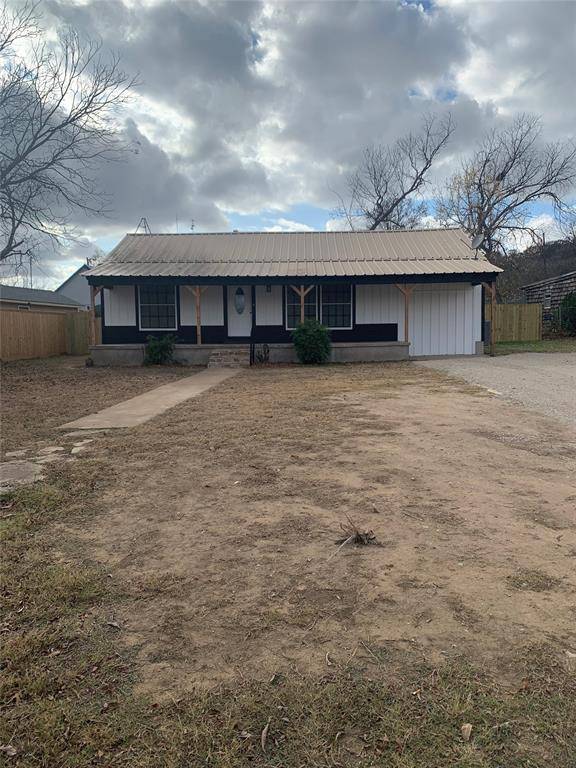 1005 La Monte Dr, Brownwood, TX 76801