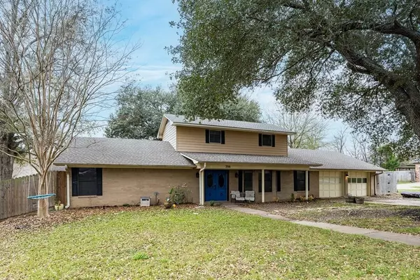 Athens, TX 75751,206 Hillside Drive