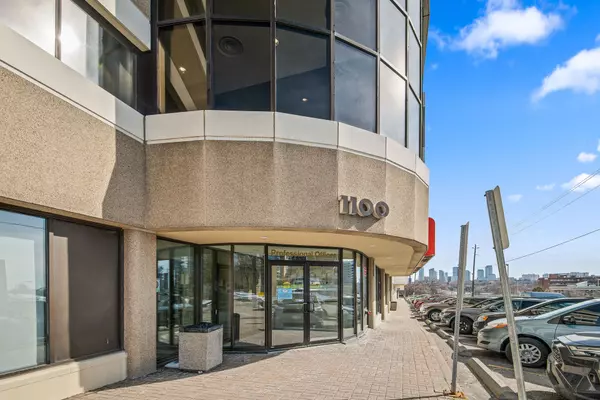 Toronto C15, ON M2K 2W1,1100 Sheppard AVE E #408