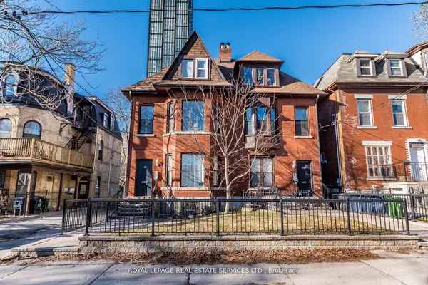 118 Pembroke ST #1, Toronto C08, ON M5A 2N8