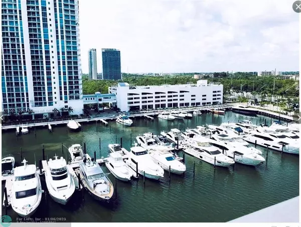 Aventura, FL 33160,17301 Biscayne Blvd  #408