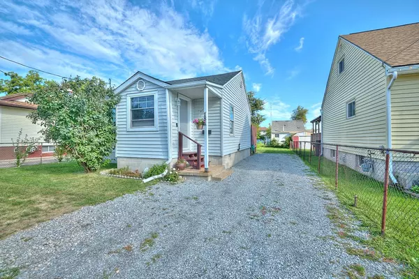 181 Idylewylde ST, Fort Erie, ON L2A 2L4