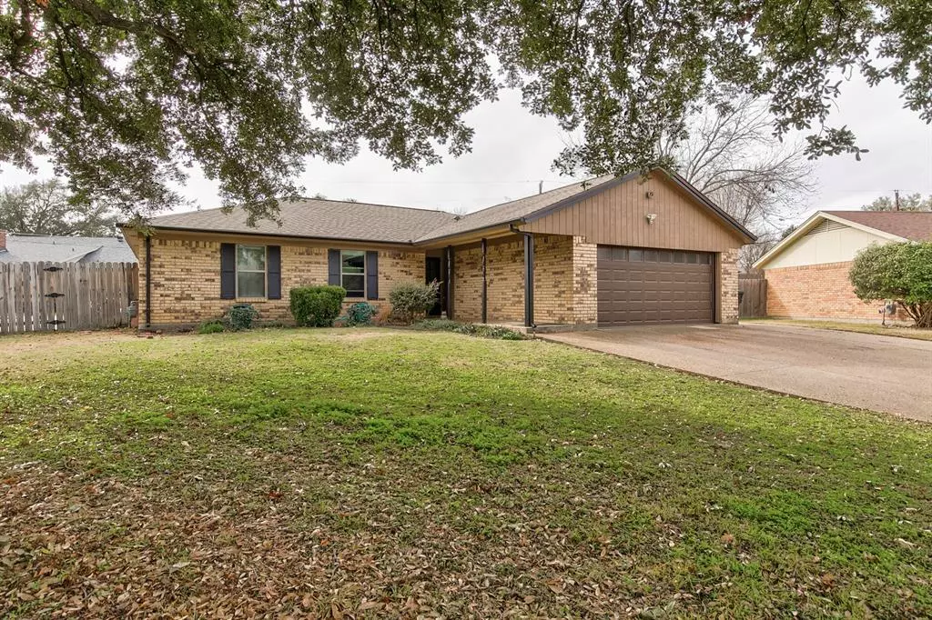 Cleburne, TX 76033,1004 Hyde Park Court