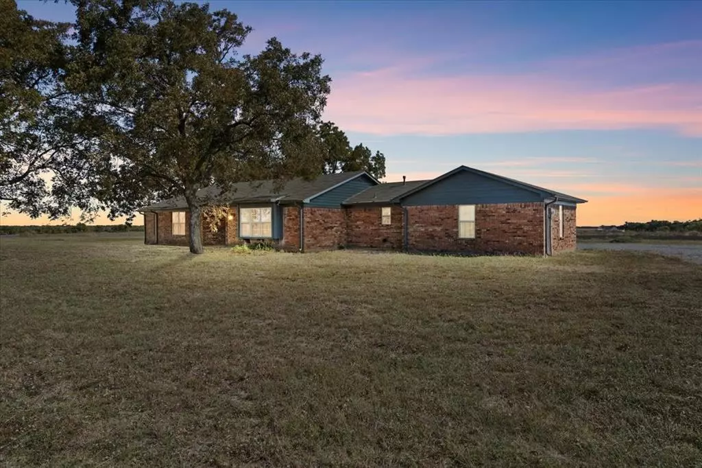 Leonard, TX 75452,1226 County Road 4855