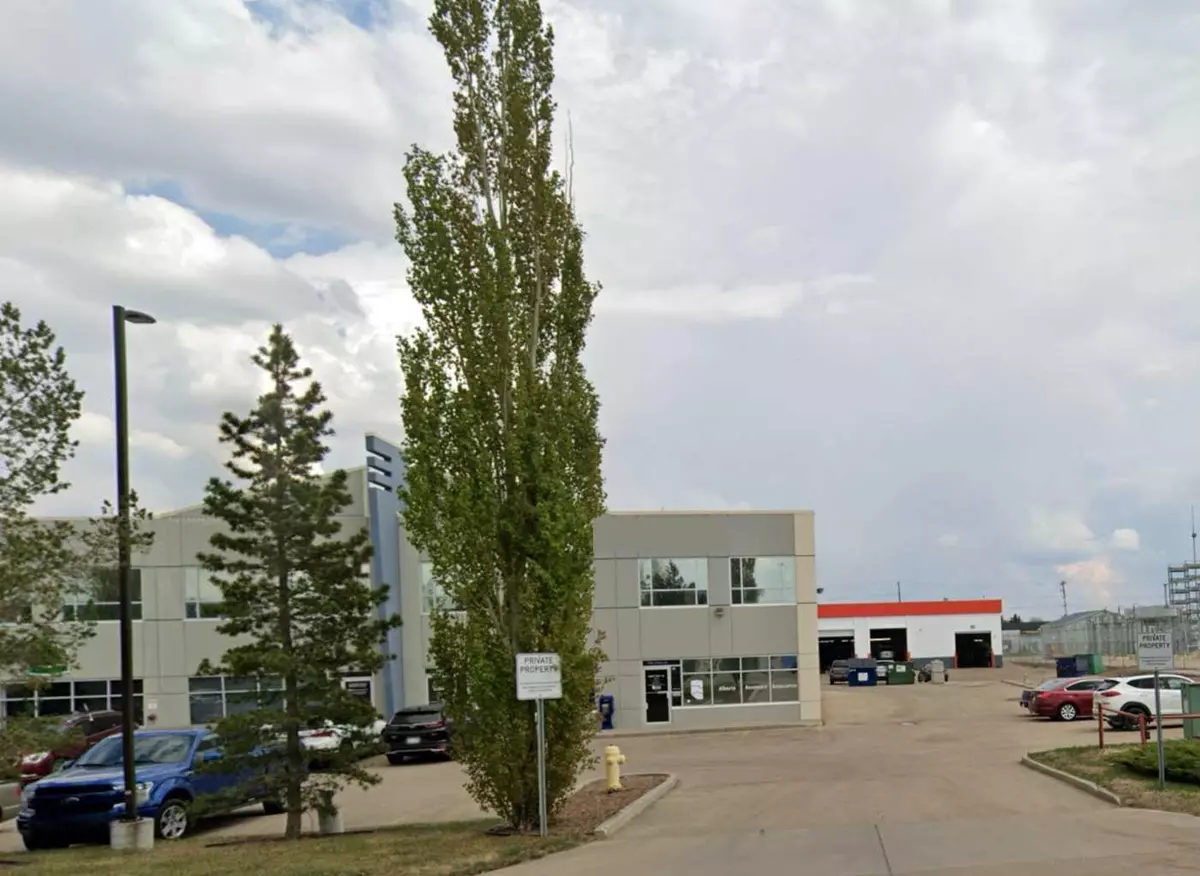 Edmonton, AB T5S 1P1,10555 172 ST Northwest #201