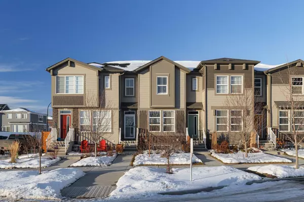 112 Wolf Hollow PARK Southeast, Calgary, AB T2X 4M6