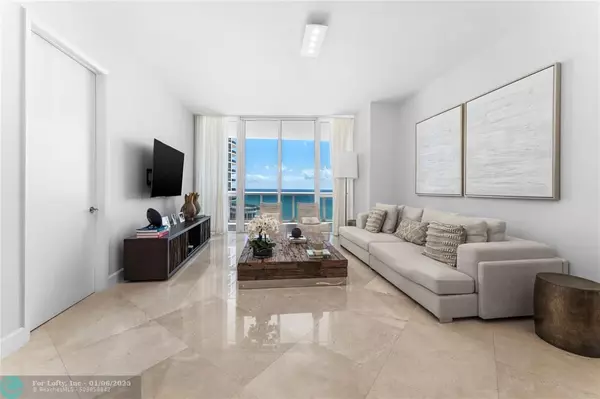 Sunny Isles Beach, FL 33160,15901 Collins Ave  #803