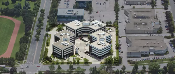 300 Town Centre BLVD #202, Markham, ON L3R 5Z6