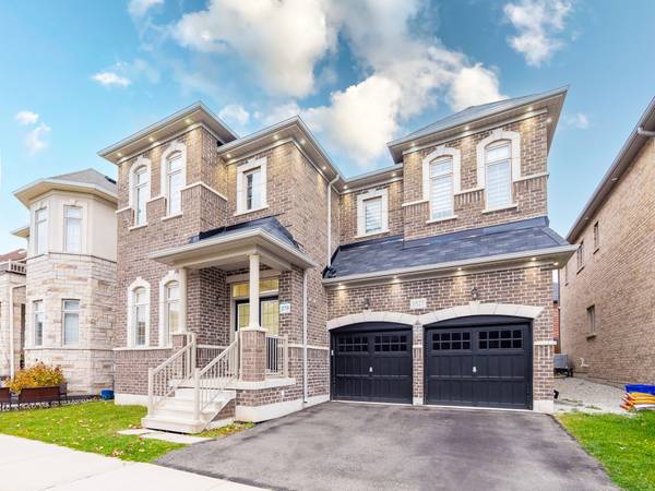 1527 Mendelson HTS, Milton, ON L9E 1H3