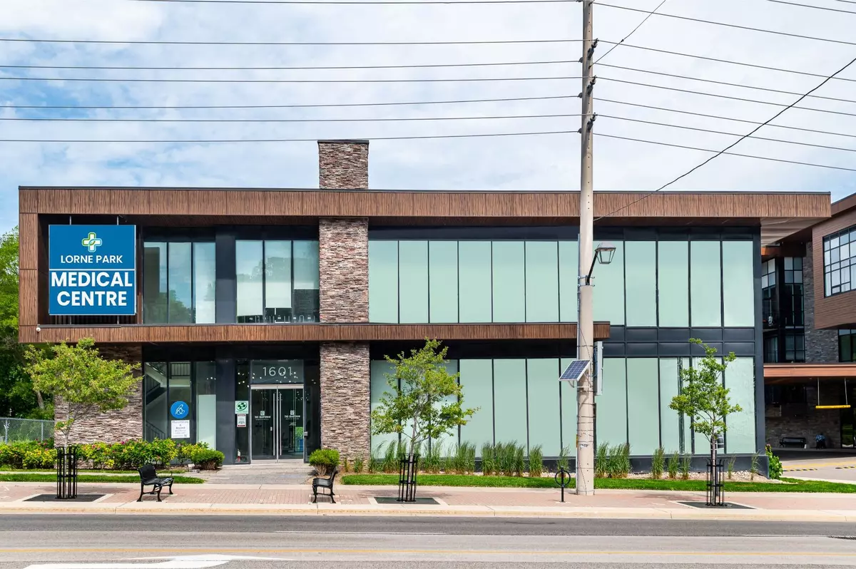 Mississauga, ON L5J 1J4,1601 Lakeshore RD W