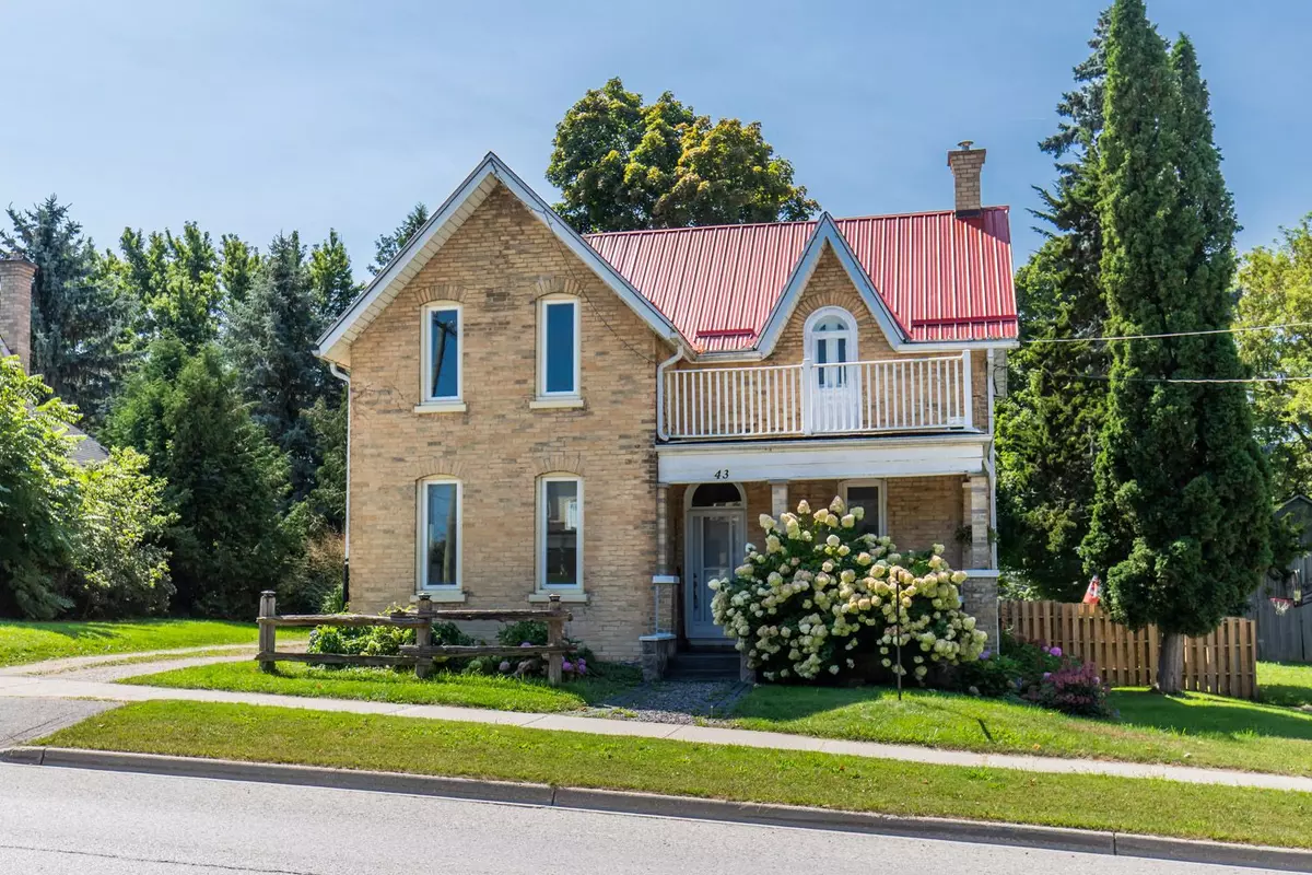 South Bruce, ON N0G 2J0,43 Elora ST