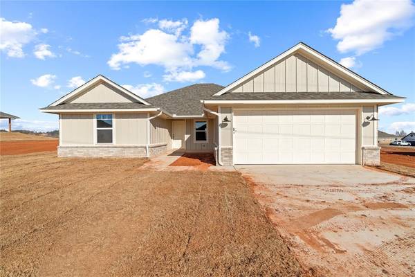 1938 Olive Avenue, Tuttle, OK 73089