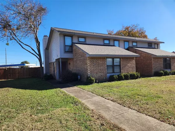 1006 Olympic Court, Lewisville, TX 75077