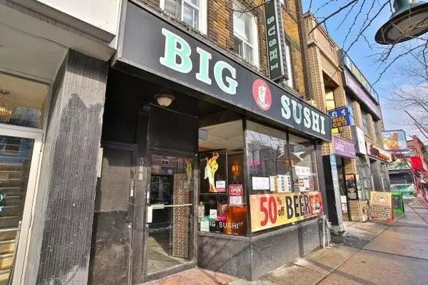 Toronto C02, ON M5S 1X4,388 Bloor ST