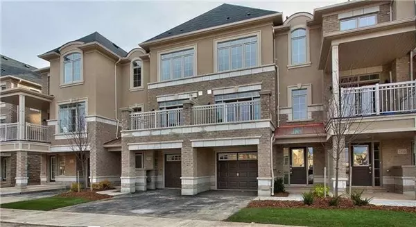 2556 Grand Oak TRL, Oakville, ON L6M 0R8