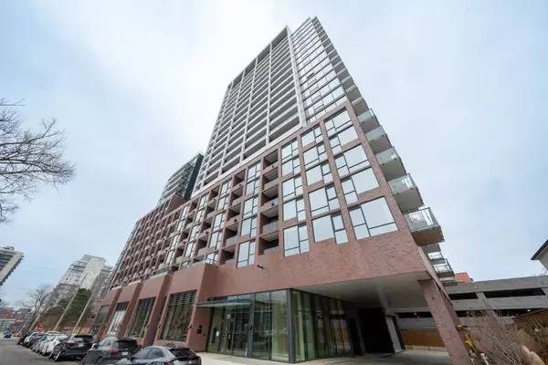 28 Ann ST #2105, Mississauga, ON L5G 0E1