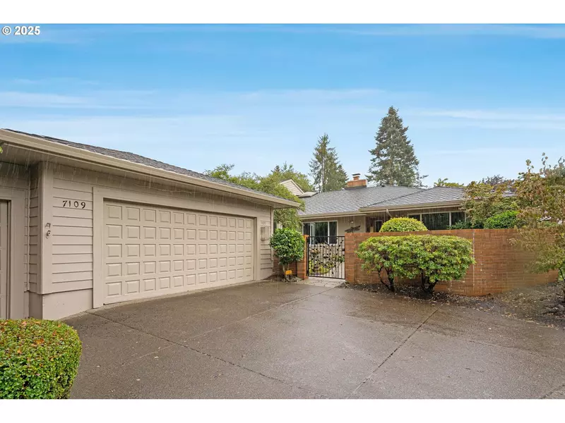 7109 SW ARBOR LAKE DR, Wilsonville, OR 97070