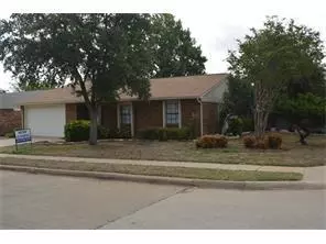 1341 Steinburg Lane, Fort Worth, TX 76134