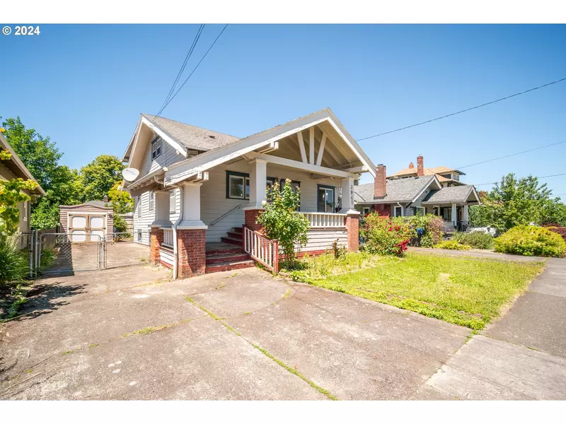 2945 NE 57TH AVE, Portland, OR 97213