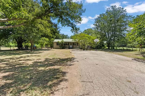 Morgan, TX 76671,408 John Street