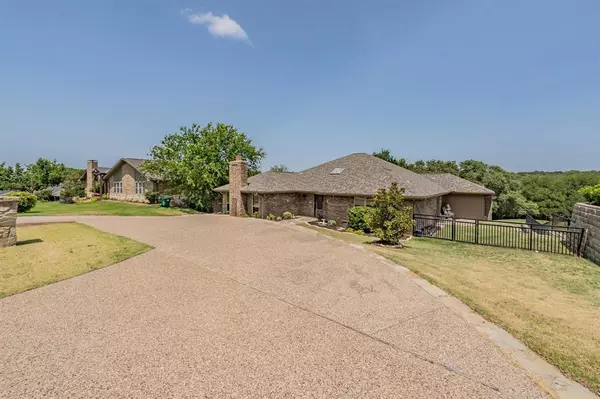 Fort Worth, TX 76179,7436 Golf Club Drive