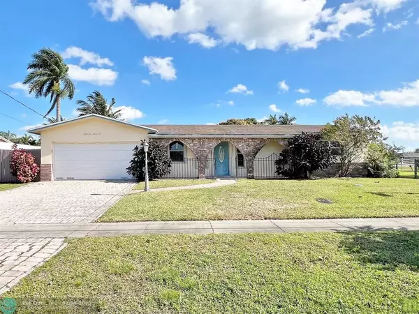 360 NW 43rd Ave, Coconut Creek, FL 33066