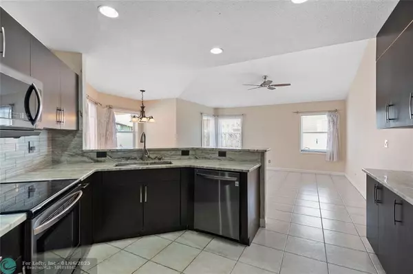 Boynton Beach, FL 33436,142 Citrus Park Cir