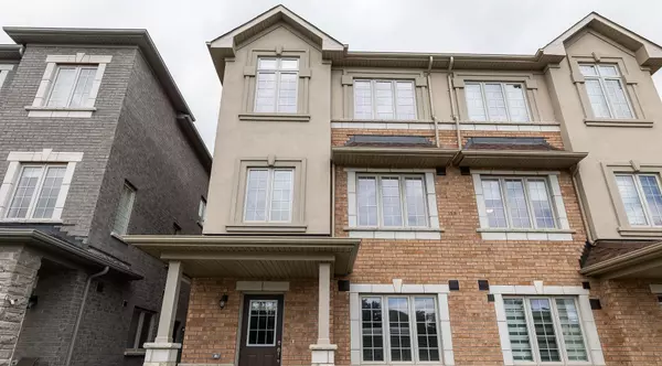 31 Hashmi PL #Ground, Brampton, ON L6Y 0H8