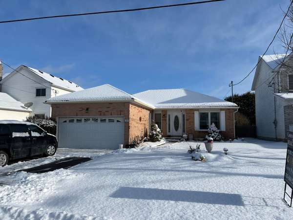 5 Spruce ST, Asphodel-norwood, ON K0L 2V0