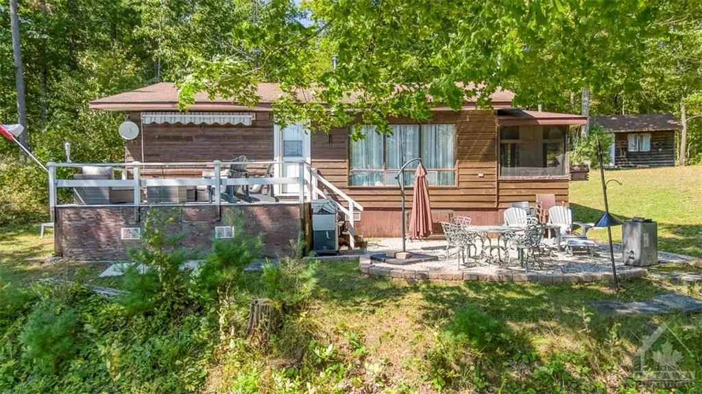 447 HARDWOOD RIDGE RD, Lanark, ON K0G 1K0