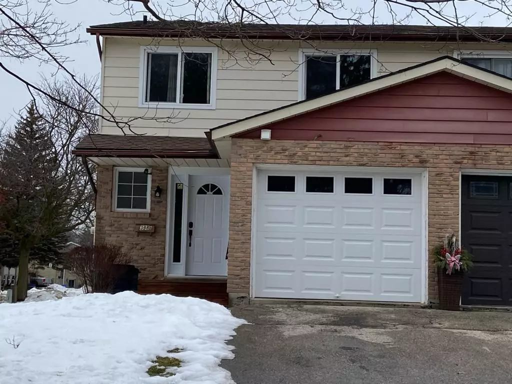 Waterloo, ON N2L 6B4,398A Churchill CT