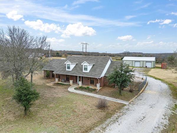 337 County Road 1591, Alvord, TX 76225