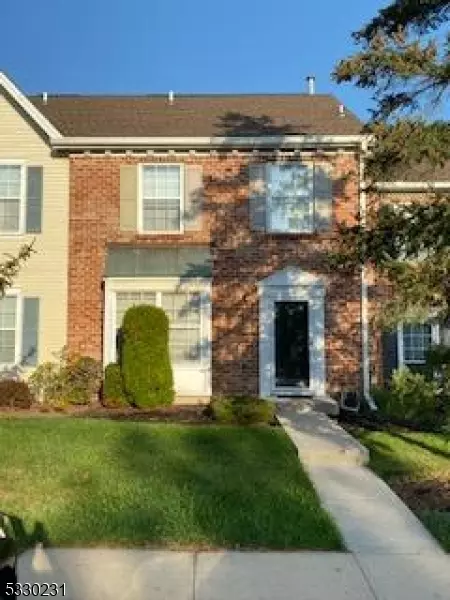 38 Amberly Ct #1, Franklin Twp., NJ 08823