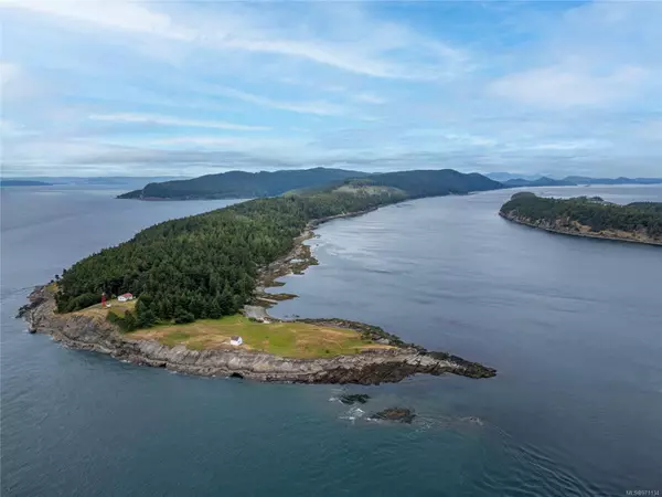 Saturna Island, BC V0N 2Y0,723 Tumbo Channel Rd