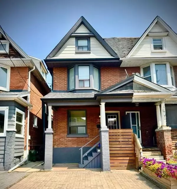 321 Woodbine AVE #Lower, Toronto E02, ON M4L 3P3