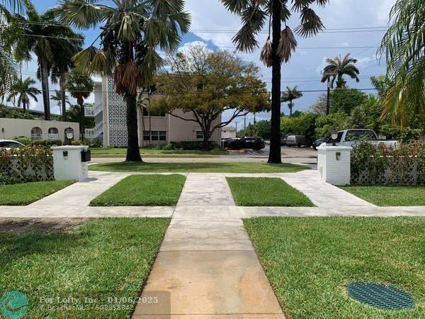 Hallandale Beach, FL 33009,120 NE 10TH AVE  ## 1