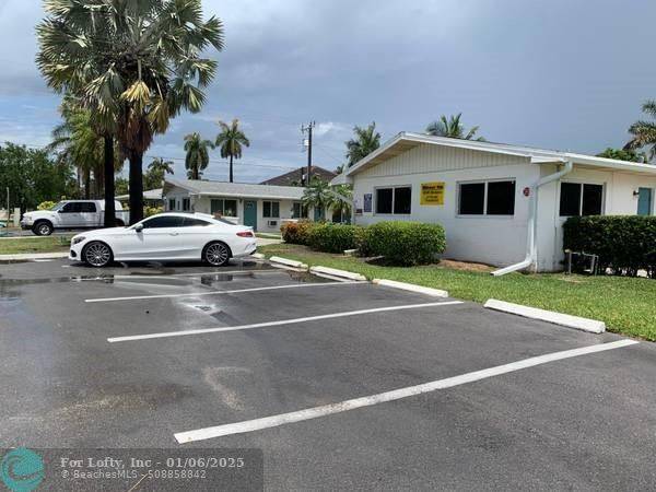 Hallandale Beach, FL 33009,120 NE 10TH AVE  ## 1