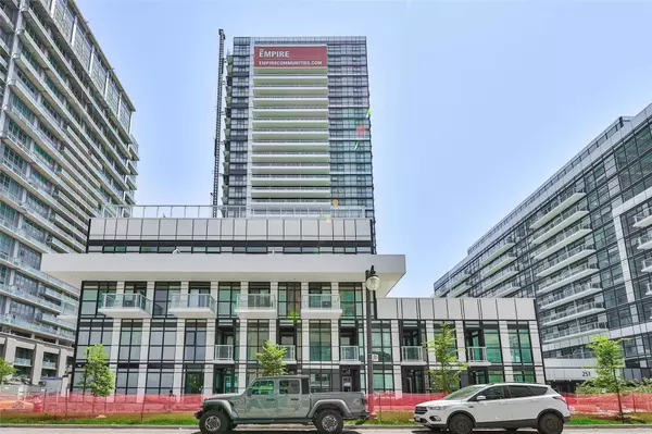 251 Manitoba ST #130, Toronto W06, ON M8Y 4G9