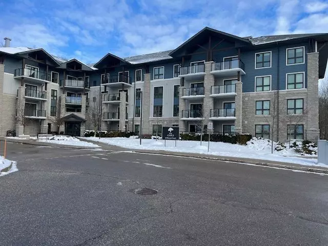 Kitchener, ON N2A 4N4,50 Bryan CT #411